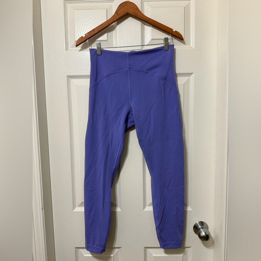 Lululemon inStill high rise tight size 10 vvvvguc